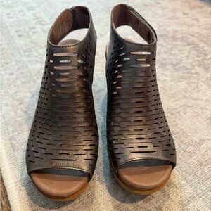 Dansko Platform sandal,